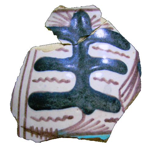 La foto mostra un frammento di ceramica della classe zaffera a rilievo trovata nel castello di Sassoforte